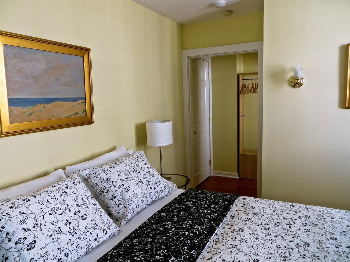 Atlantic Light Inn โพรวินซ์ทาวน์ ภายนอก รูปภาพ